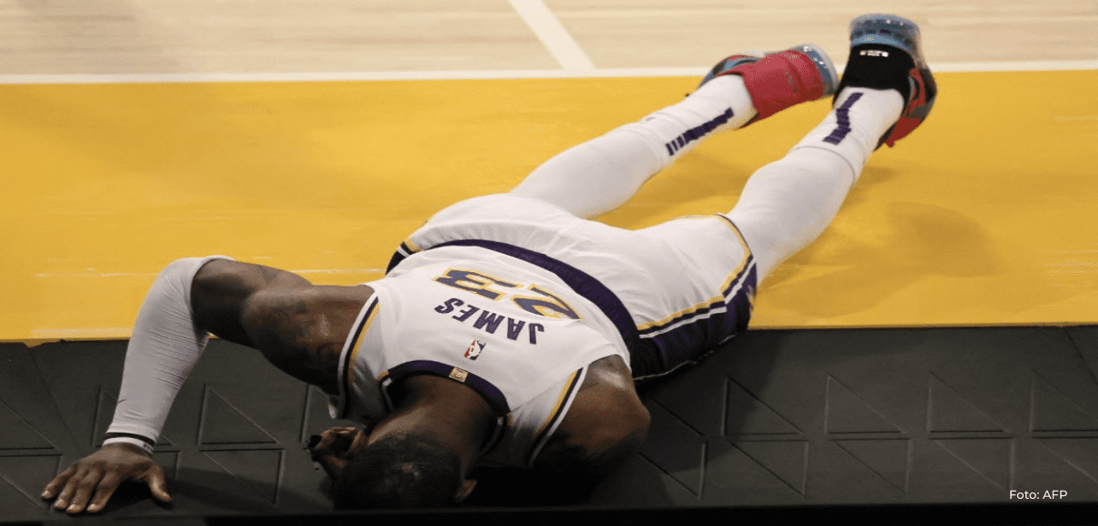 Lakers caen ante Pelicans y LeBron se pone a 36 puntos del récord de Abdul-Jabbar