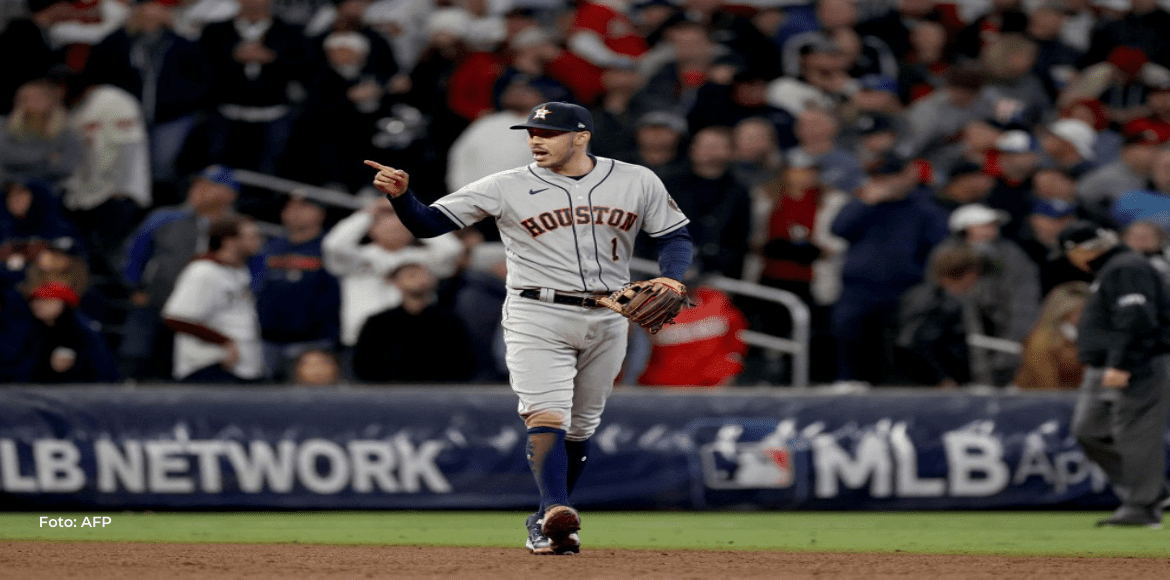 Astros vencen 9×5 a Bravos y siguen con vida en la Serie Mundial de béisbol