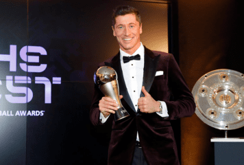 Robert Lewandowski le ganó el premio The Best a Leo Messi y Mo Salah