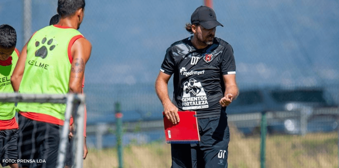 Andrés Carevic: «Llegar líderes no es determinante, es el inicio del torneo»